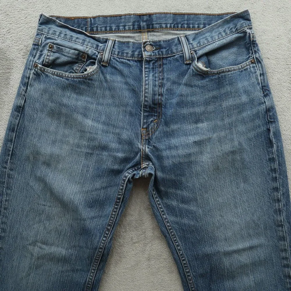 Levi's Jeans Mens Size 36x30 Blue 559 Relaxed Straight Medium Stone Wash